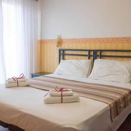 Hotel Consul - Family Hotel Riccione Buitenkant foto