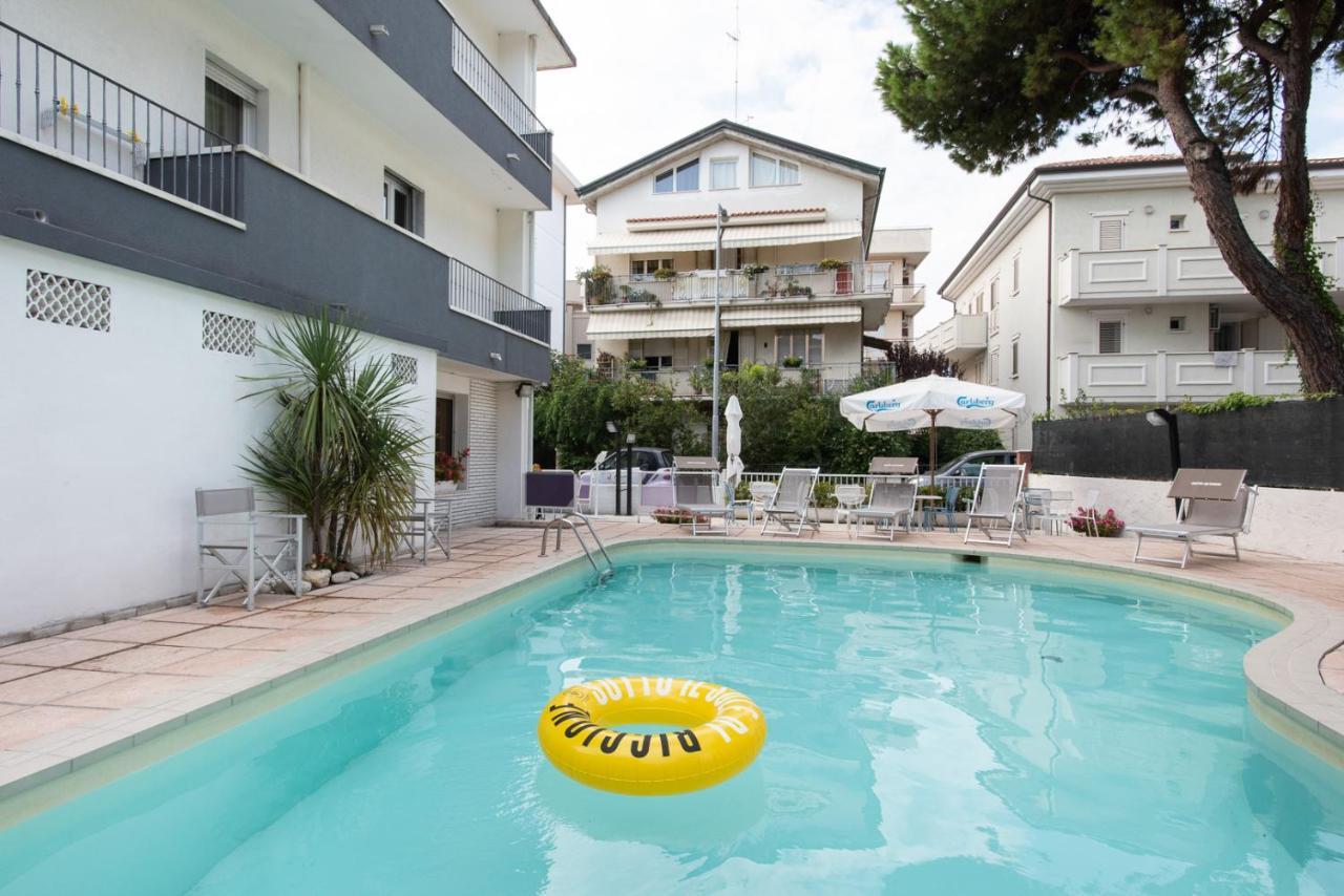 Hotel Consul - Family Hotel Riccione Buitenkant foto