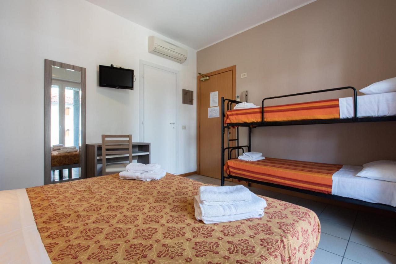 Hotel Consul - Family Hotel Riccione Buitenkant foto