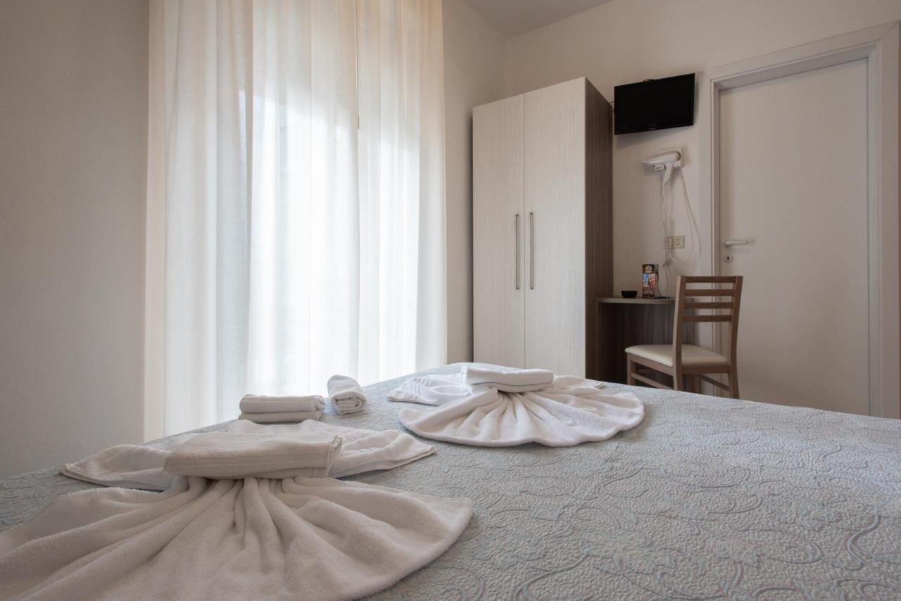 Hotel Consul - Family Hotel Riccione Buitenkant foto