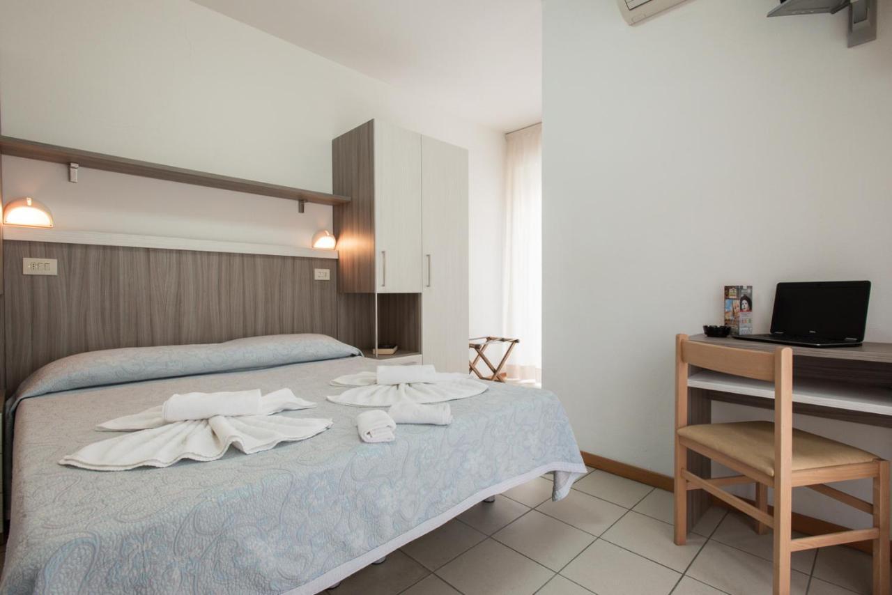 Hotel Consul - Family Hotel Riccione Buitenkant foto
