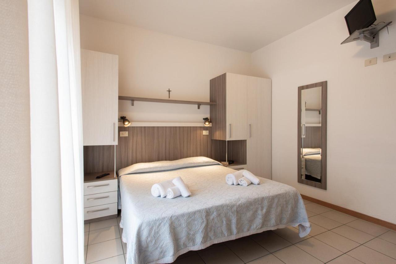 Hotel Consul - Family Hotel Riccione Buitenkant foto