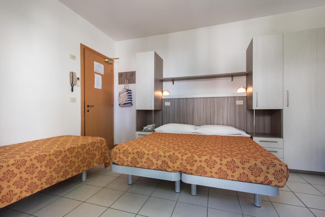 Hotel Consul - Family Hotel Riccione Buitenkant foto